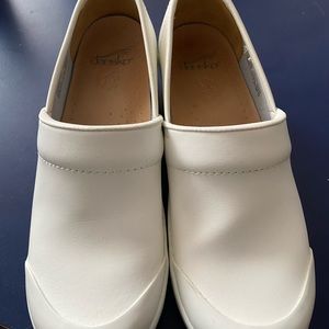 Dansko Nursing Shoes Sz 40
